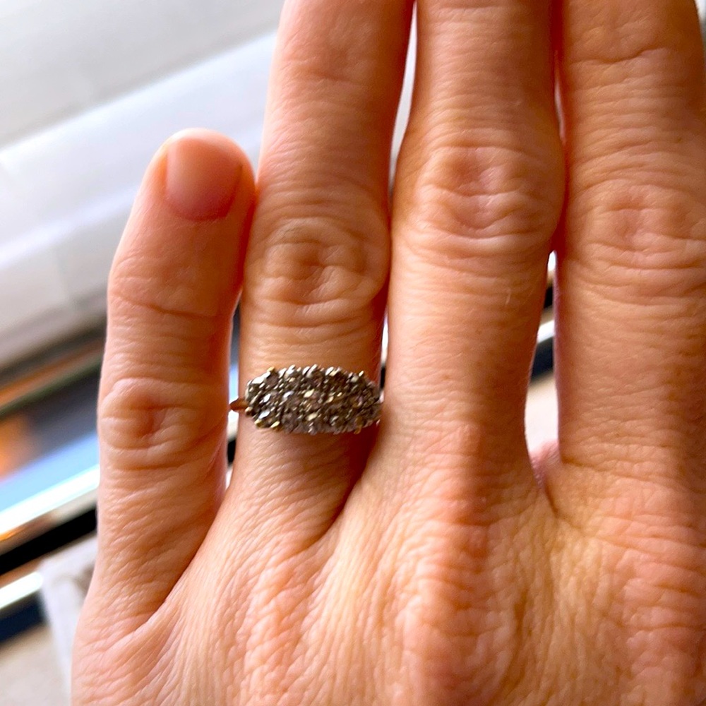 Vintage Gold and Diamond Ring